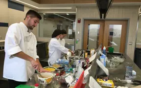 Food prep iin quantity food kitchen