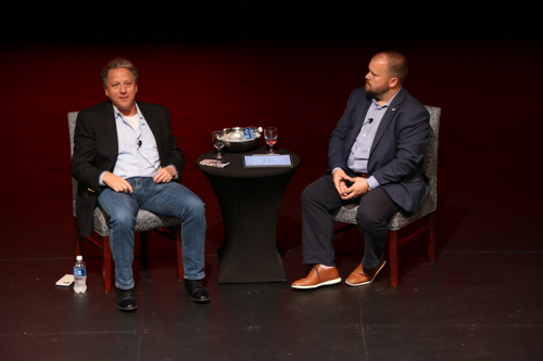 David Siminoff, a Silicon Valley entrepreneur, speaks with USI students in Fall of 2025