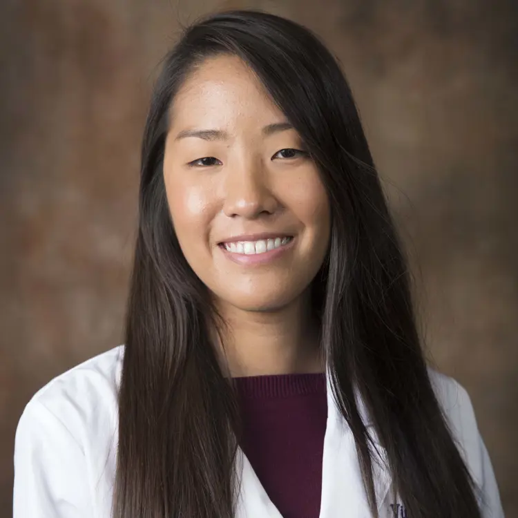 Professional portrait of USI pre-pharmacy graduate Dr. Vivian Truong