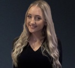 Casual portrait of USI psychology graduate Audrey Wallace