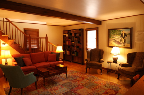 James A. Sanders Scholar's Retreat interior